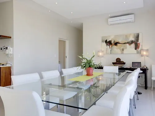 43 Central Drive Kapstadt